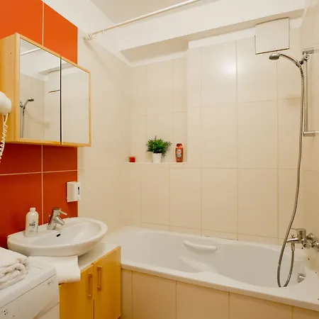 Bpm-apartment Diamond In Gozsdu Court Budapest