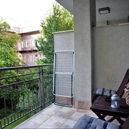 Bpm-apartment Diamond In Gozsdu Court Lejlighed *