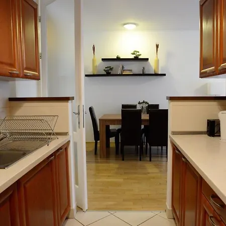 Bpm-apartment Diamond In Gozsdu Court Budapest